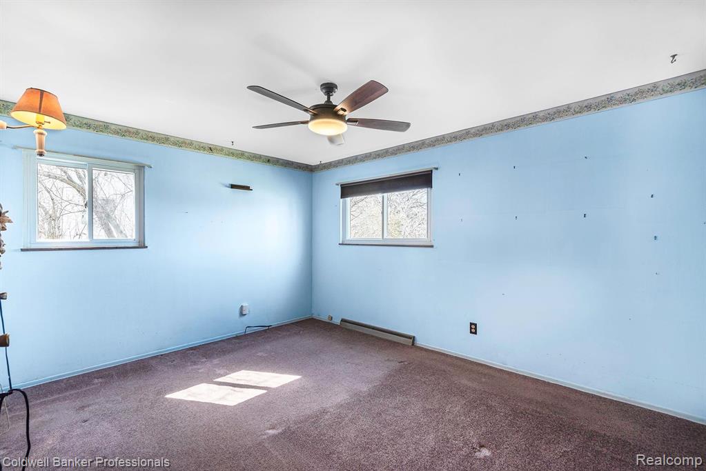 354 East River Road Flushing, MI 48433 - Photo 14 of 25