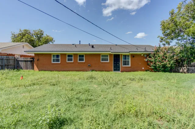 $160,000 | 409 Bangor Avenue, Lubbock, TX 79416
