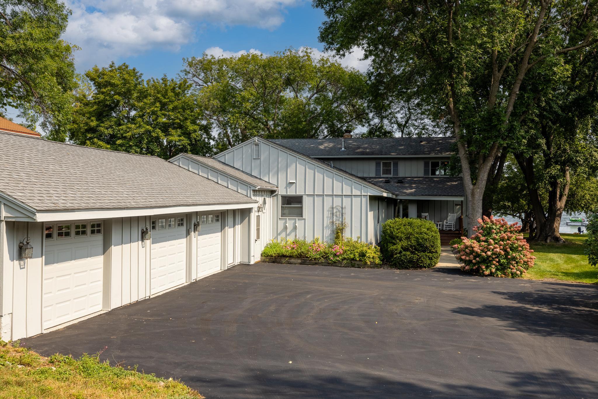 200 Peninsula Road Medicine Lake, MN 55441 - Photo 54 of 62 Gallery Image 54