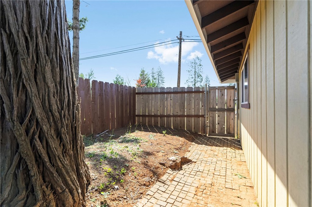 14167 Creston Road Magalia, CA 95954 - Photo 33 of 37