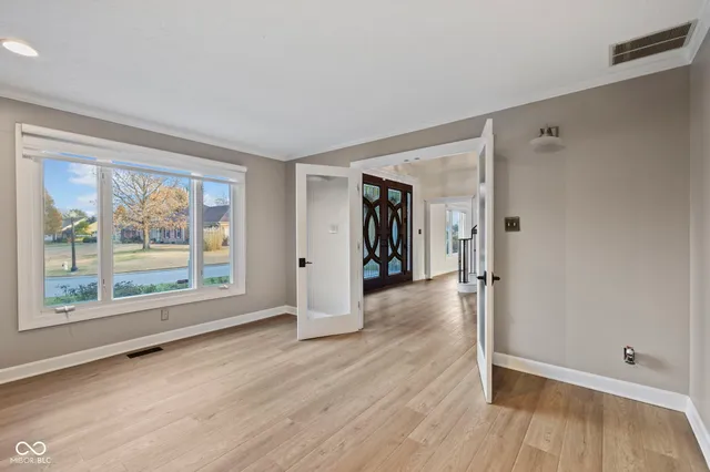 $949,900 | 2430 Woodsway Drive, Greenwood, IN 46143