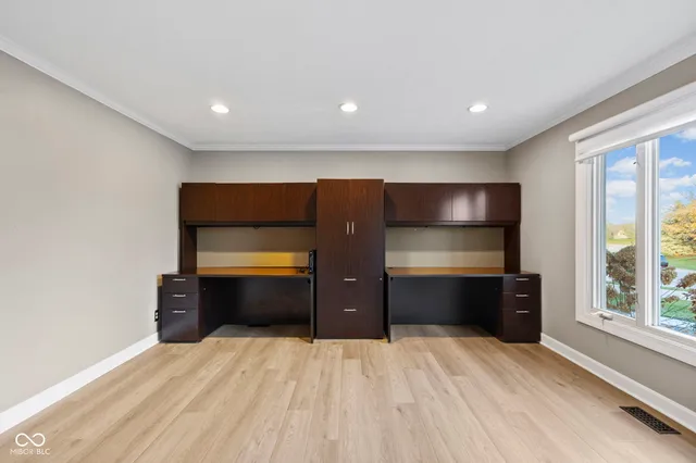 $949,900 | 2430 Woodsway Drive, Greenwood, IN 46143