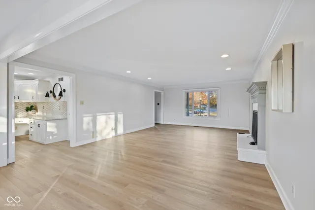 $949,900 | 2430 Woodsway Drive, Greenwood, IN 46143