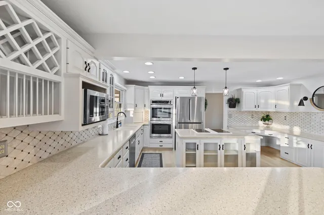 $949,900 | 2430 Woodsway Drive, Greenwood, IN 46143