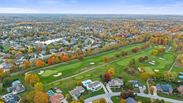 $949,900 | 2430 Woodsway Drive, Greenwood, IN 46143