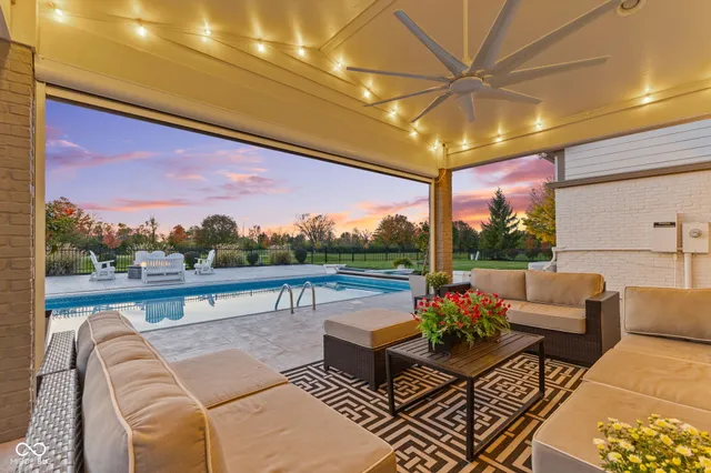 $949,900 | 2430 Woodsway Drive, Greenwood, IN 46143