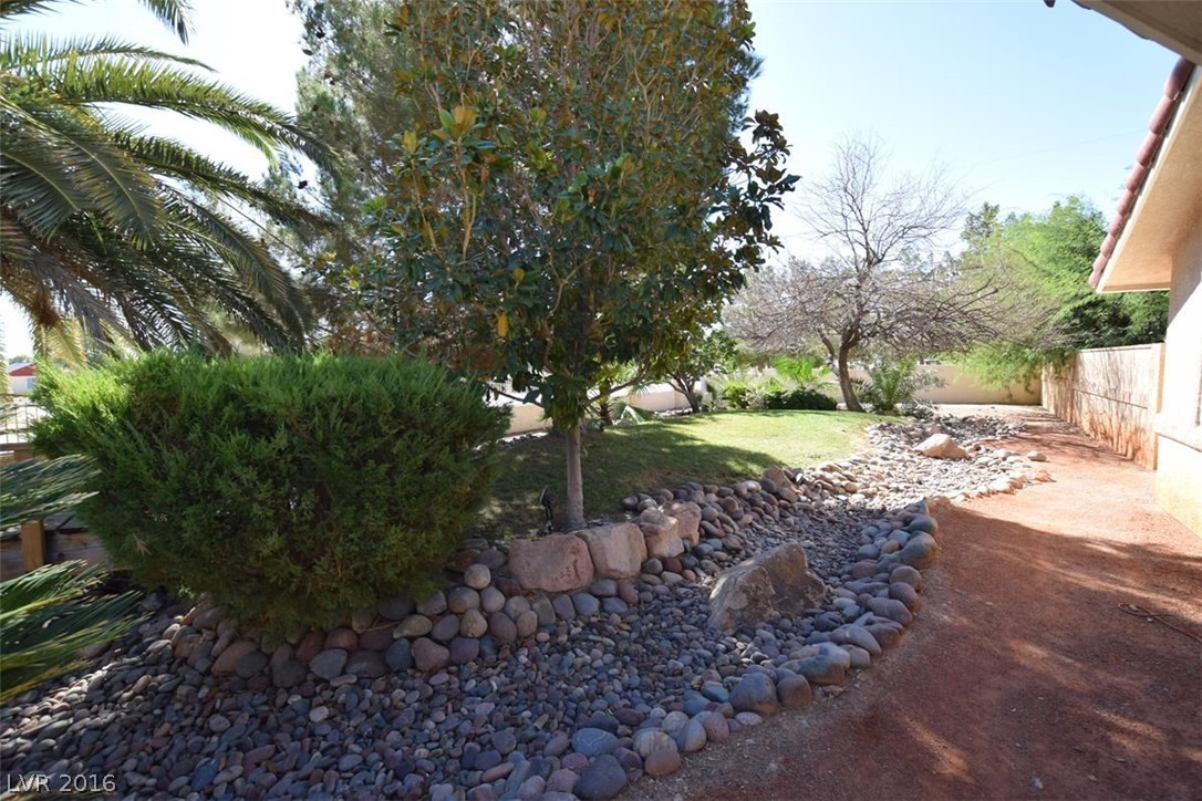 7535 Rancho Destino Road Las Vegas, NV 89123 - Photo 5 of 35