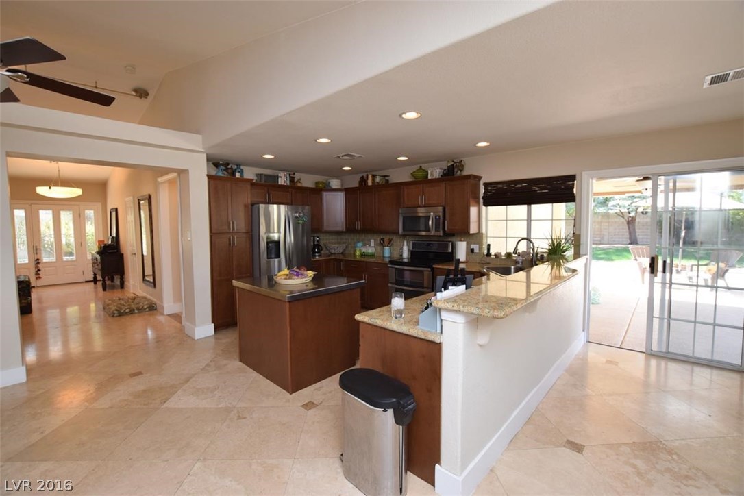 7535 Rancho Destino Road Las Vegas, NV 89123 - Photo 10 of 35