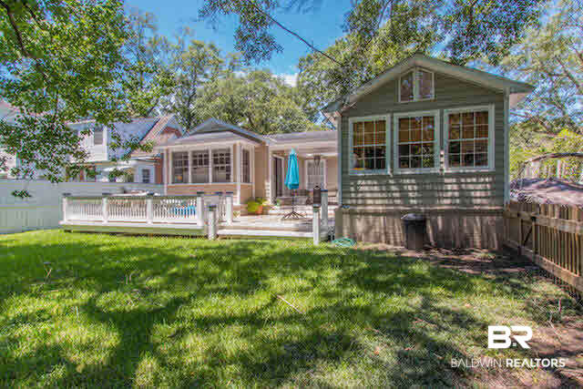 23 Benedict Place Mobile, AL 36606 - Photo 22 of 23 Gate to Garage