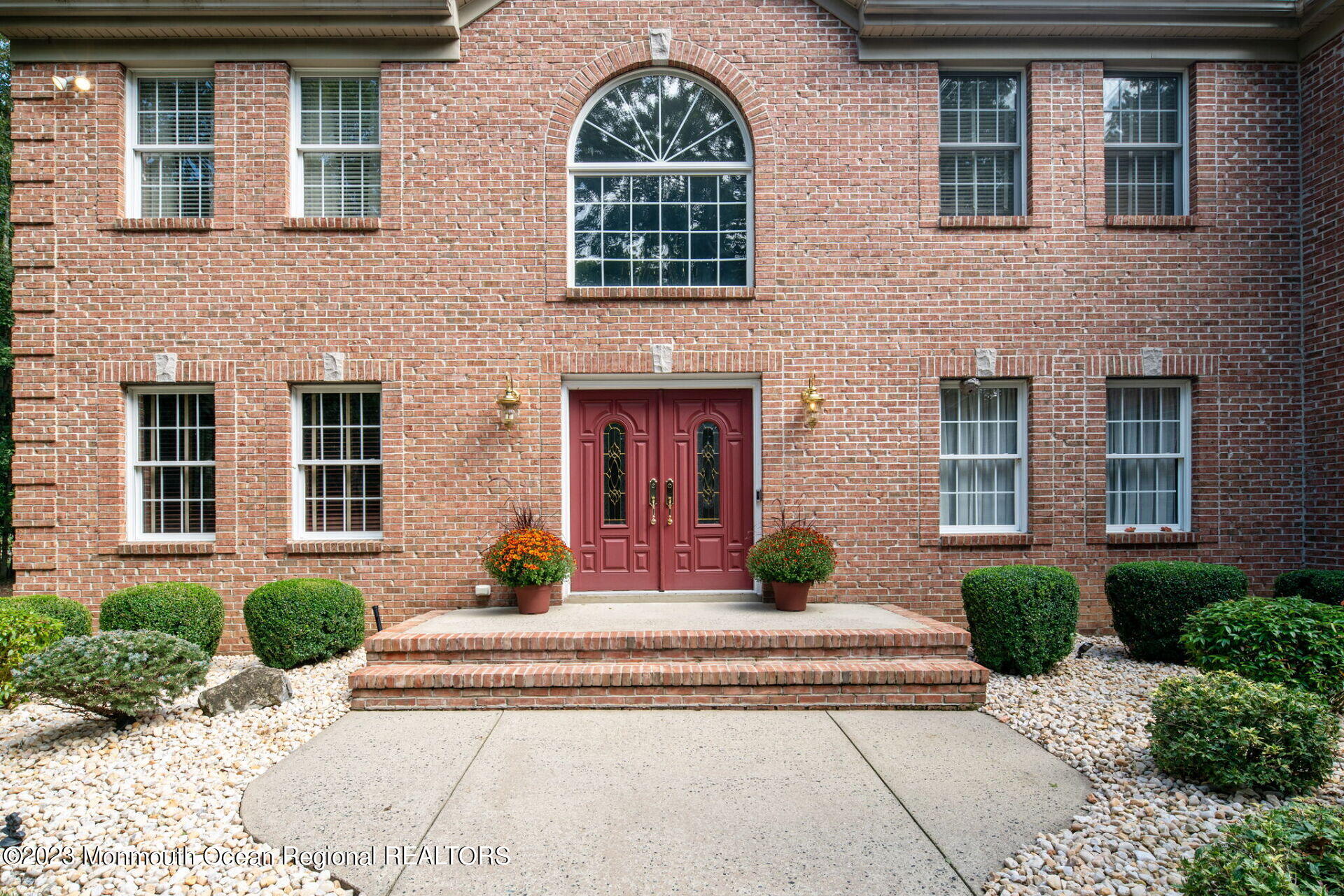 81 Agress Road Millstone Township, NJ 08535 - Photo 3 of 35 a front view of a house having yard