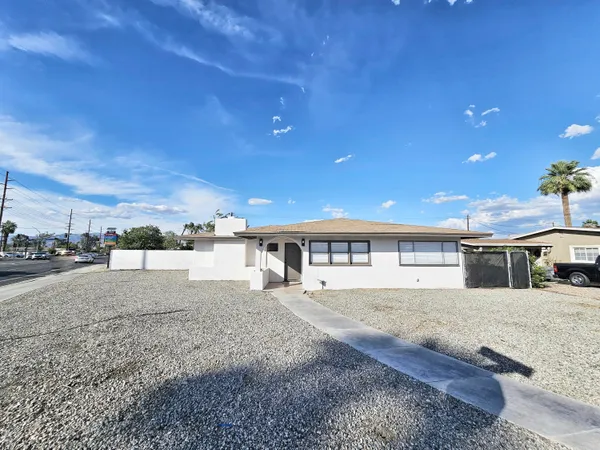 $515,000 | 82012 Sierra Avenue, Indio, CA 92201