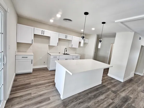 $515,000 | 82012 Sierra Avenue, Indio, CA 92201