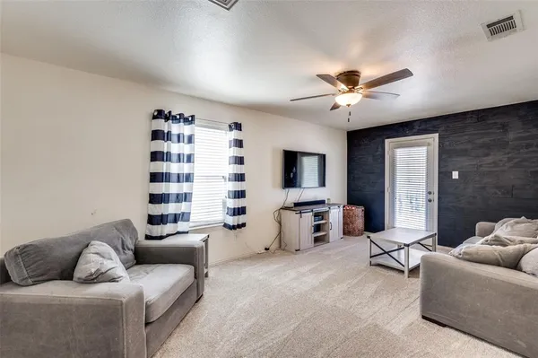 $399,900 | 9812 Marthas Vineyard Circle, Providence Village, TX 76227