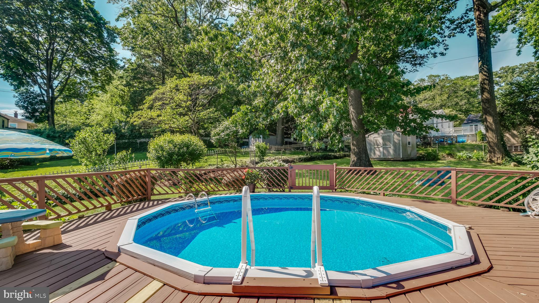28 Russell Road Willow Grove, PA 19090 - Photo 23 of 27 Pool deck