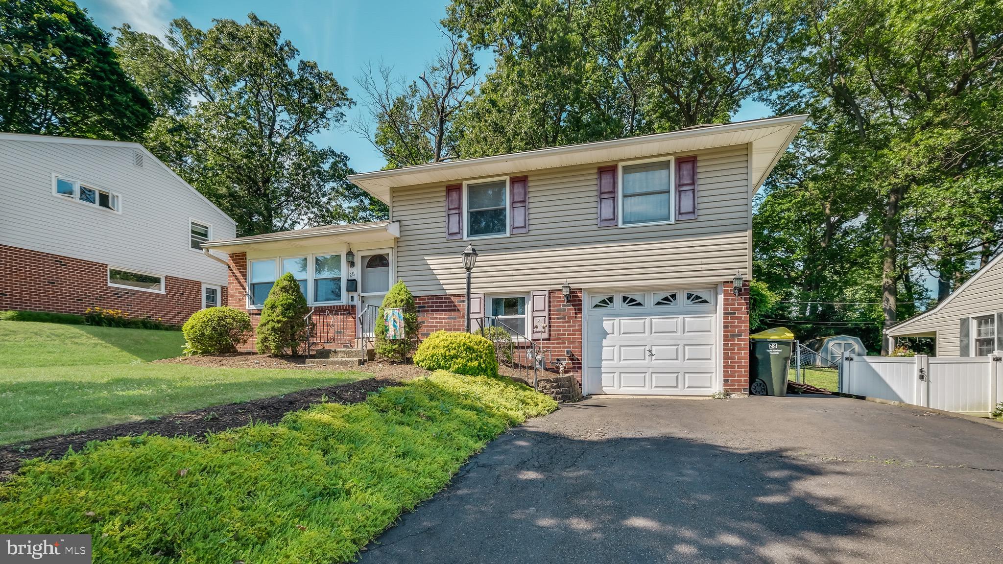 28 Russell Road Willow Grove, PA 19090 - Photo 26 of 27 Gallery Image 26