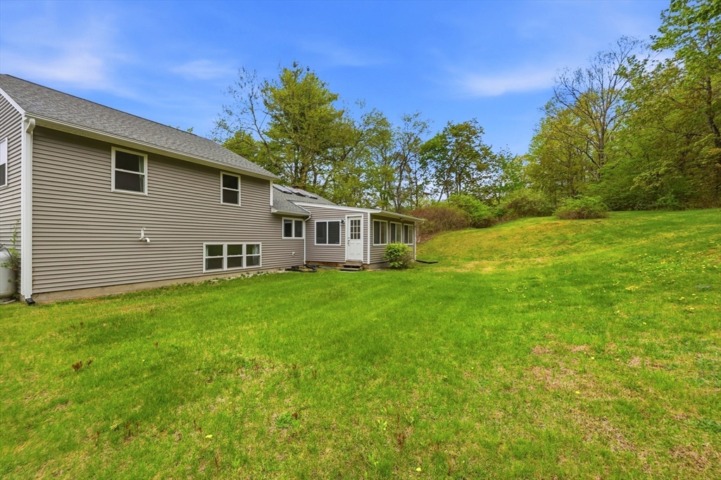 1185 Bay Road Amherst, MA 01002 - Photo 35 of 38