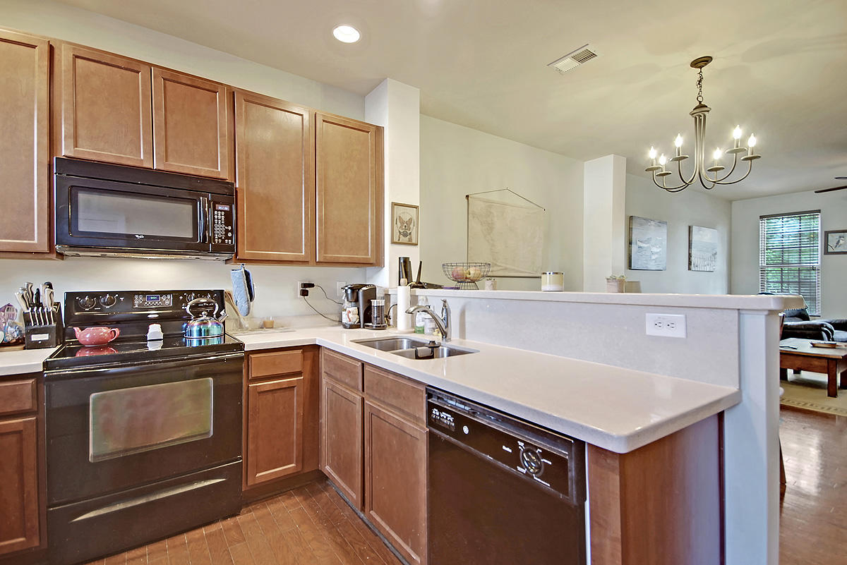 836 Rue Drive Charleston, SC 29414 - Photo 12 of 30 CREM_836 Rue_017