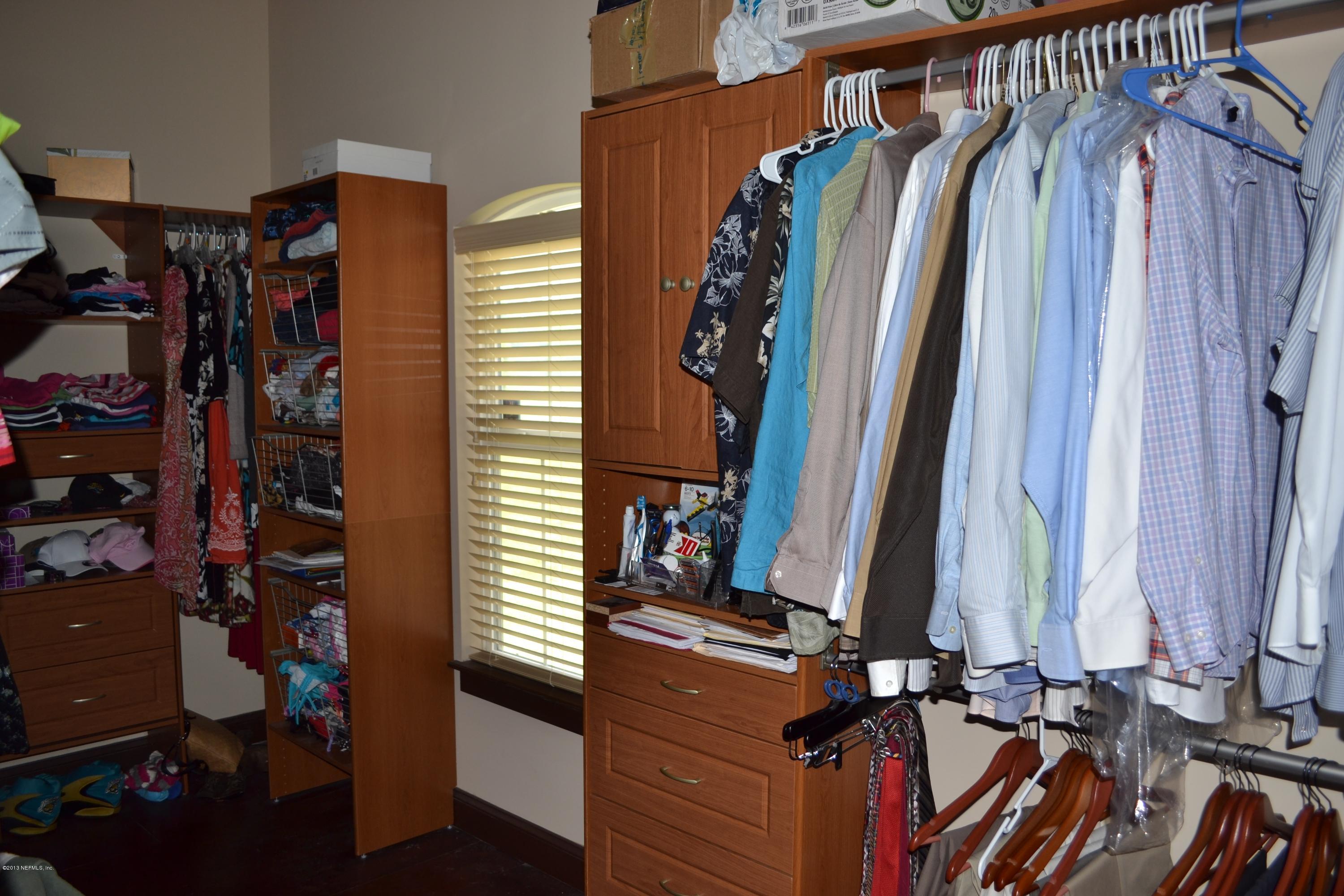 5900 Sheffield Road Jacksonville, FL 32226 - Photo 30 of 69 Huge Walk In Closets