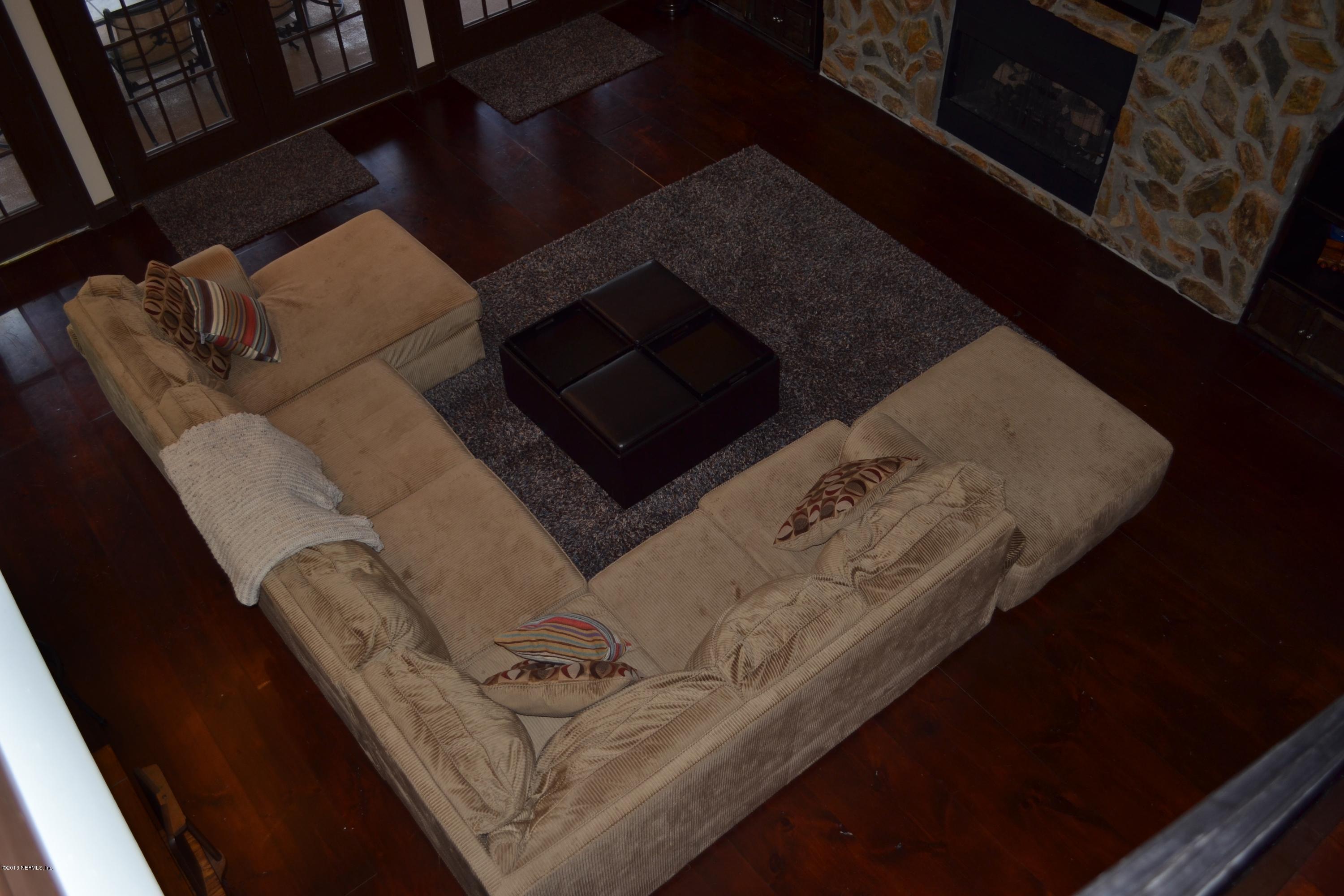 5900 Sheffield Road Jacksonville, FL 32226 - Photo 3 of 69 Living Room 1