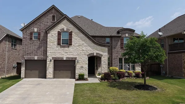 $634,900 | 1400 Madrid Falls Drive, McKinney, TX 75071