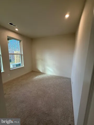 $1,000 | 13208 Nixon Lane, Unit B, Woodbridge, VA 22193