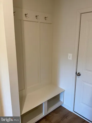 $1,000 | 13208 Nixon Lane, Unit B, Woodbridge, VA 22193