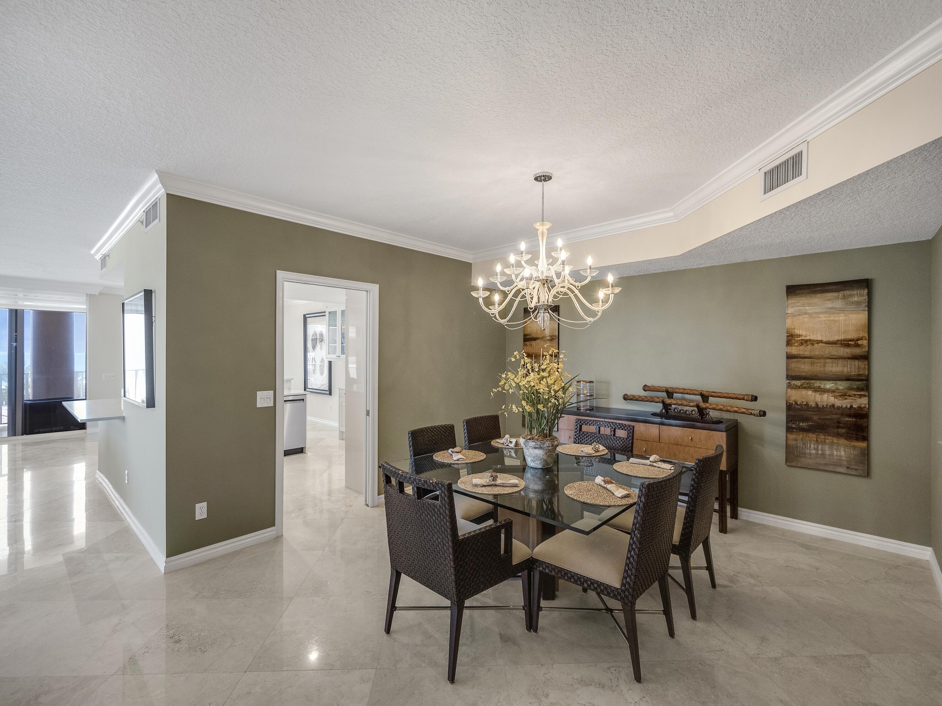 700 Ocean Royale, Unit 401 Juno Beach, FL 33408 - Photo 15 of 18 Dining