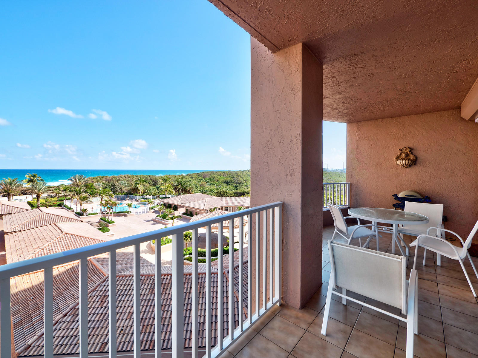 700 Ocean Royale, Unit 401 Juno Beach, FL 33408 - Photo 6 of 18 image