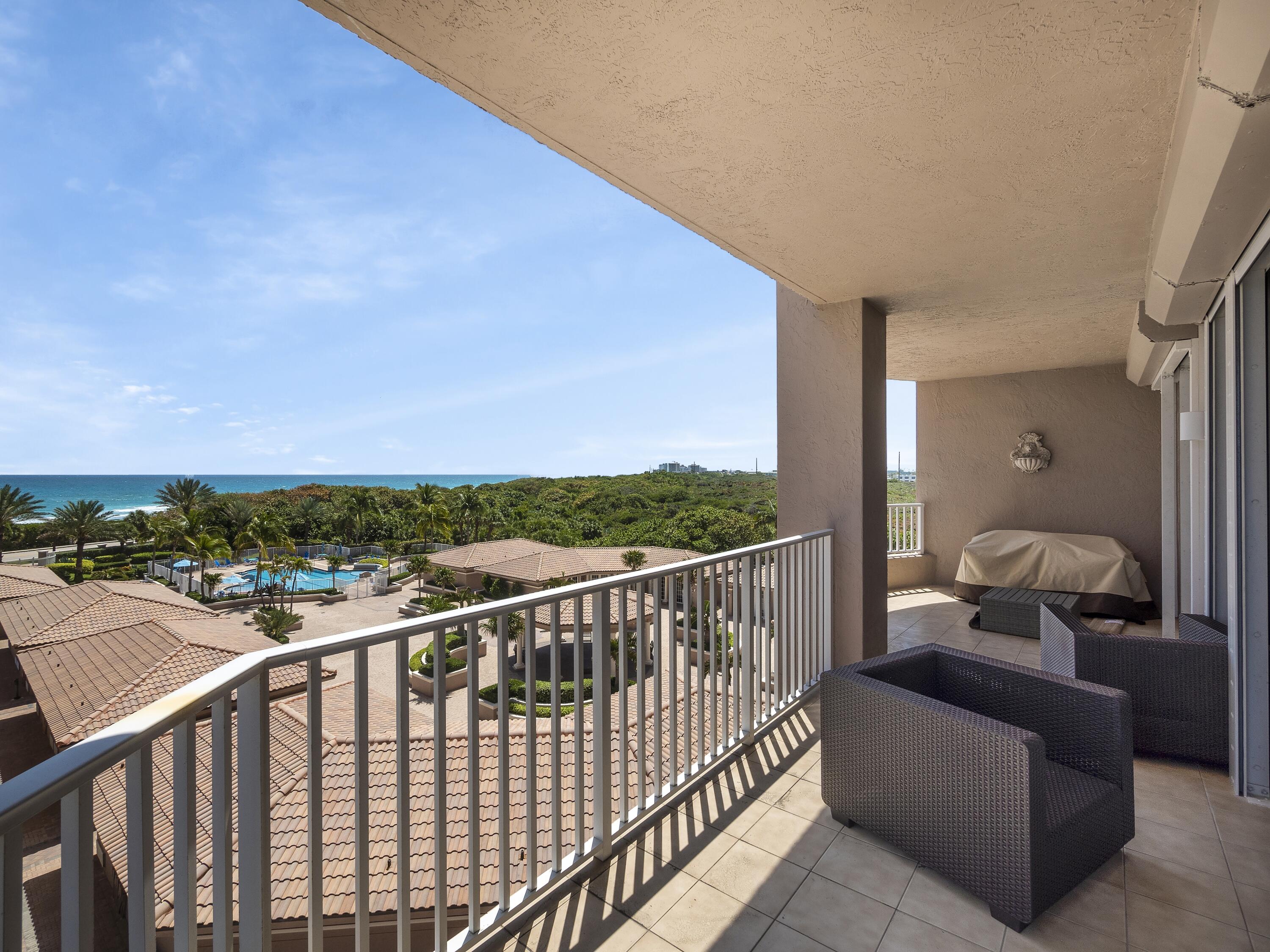 700 Ocean Royale, Unit 401 Juno Beach, FL 33408 - Photo 10 of 18 003