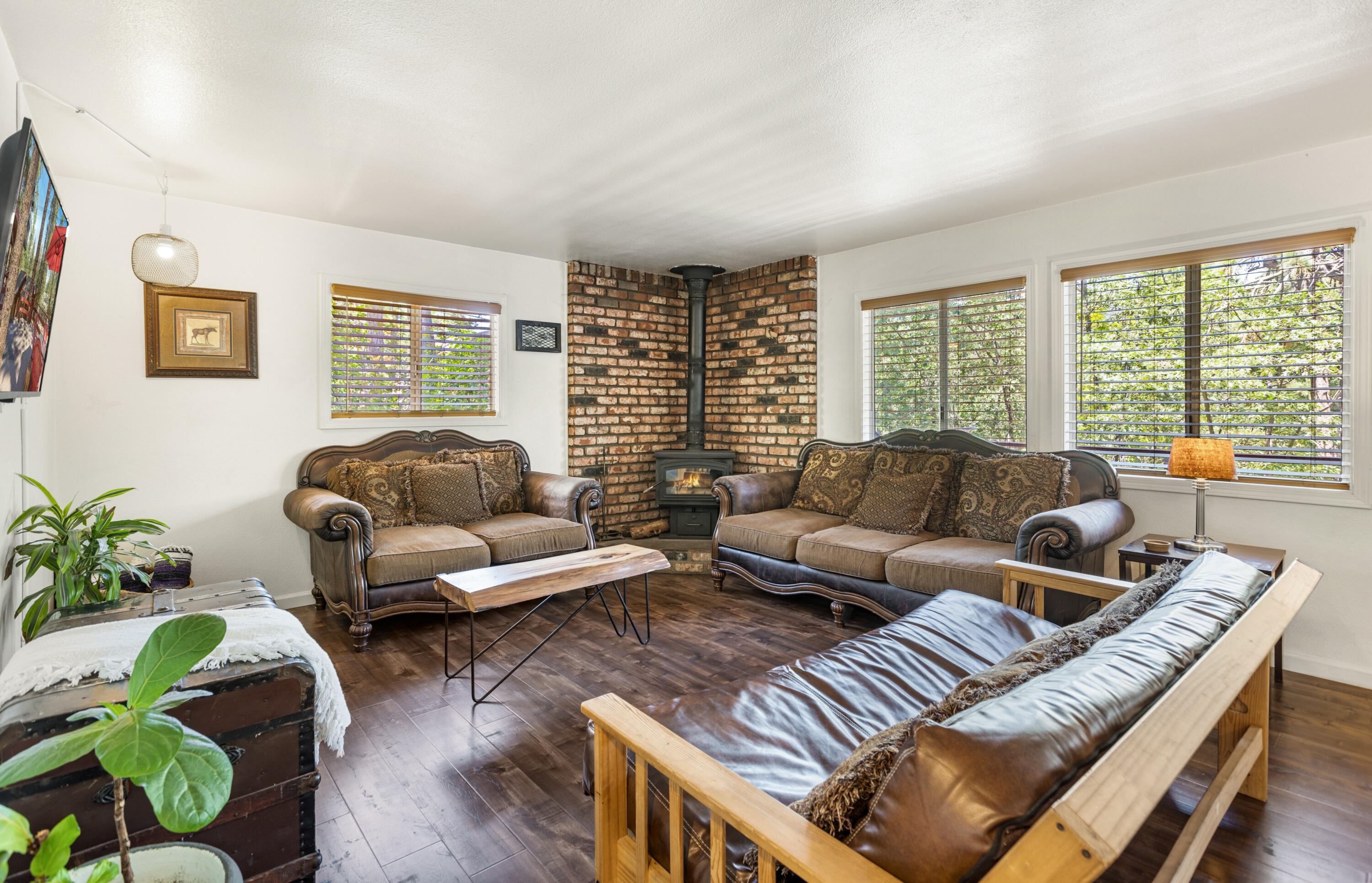 53589 Tollgate Road Idyllwild, CA 92549 - Photo 25 of 51 a living room with furniture and a large window