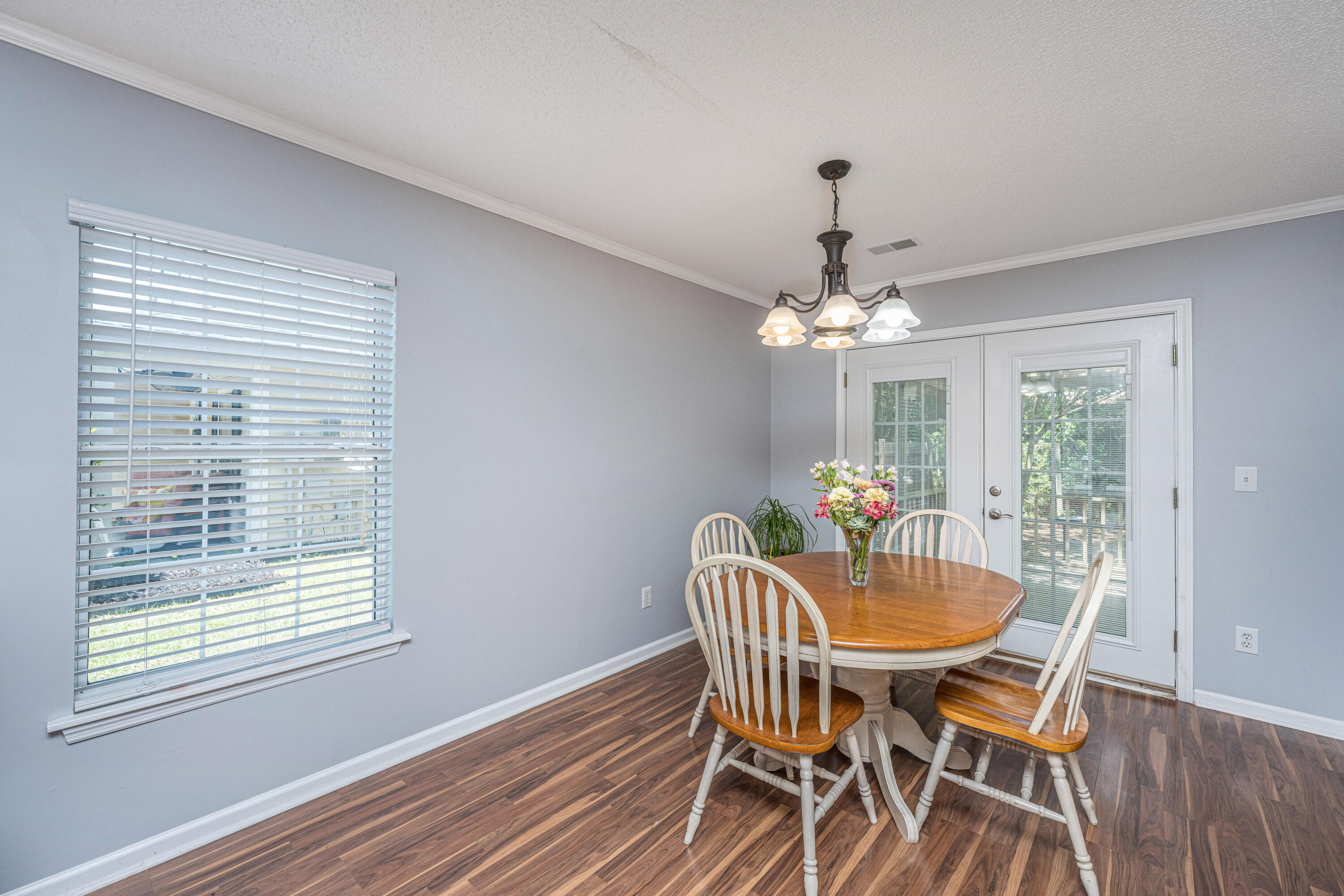 216 2 Pond Loop Ladson, SC 29456 - Photo 10 of 32 Dining