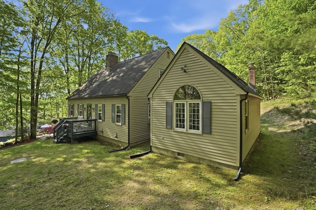 180 Oxford Road Charlton, MA 01507 - Photo 39 of 42
