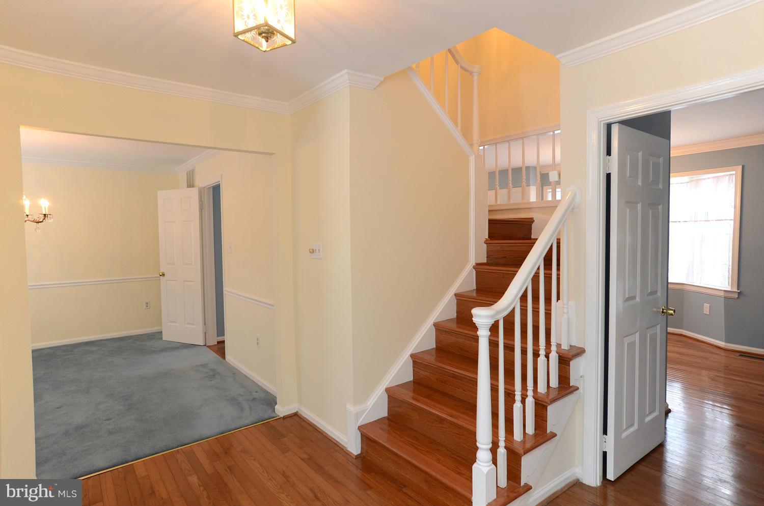 10107 Marshall Pond Road Burke, VA 22015 - Photo 2 of 29 Interior (General)