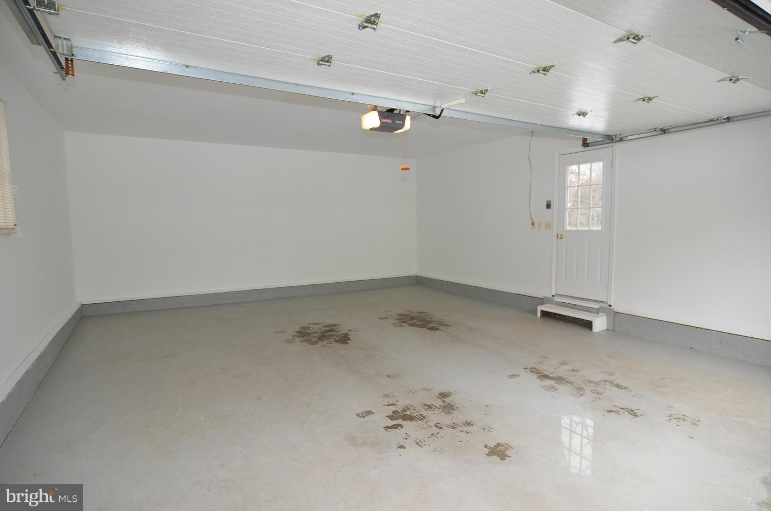 10107 Marshall Pond Road Burke, VA 22015 - Photo 25 of 29 Interior (General)