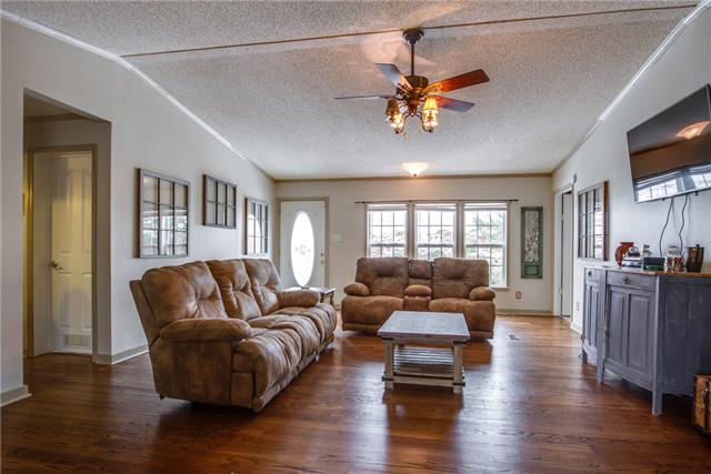 7916 Ridgewood Road Goodlettsville, TN 37072 - Photo 4 of 18 Gallery Image 4