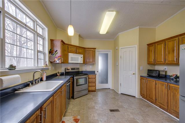 7916 Ridgewood Road Goodlettsville, TN 37072 - Photo 6 of 18 Gallery Image 6