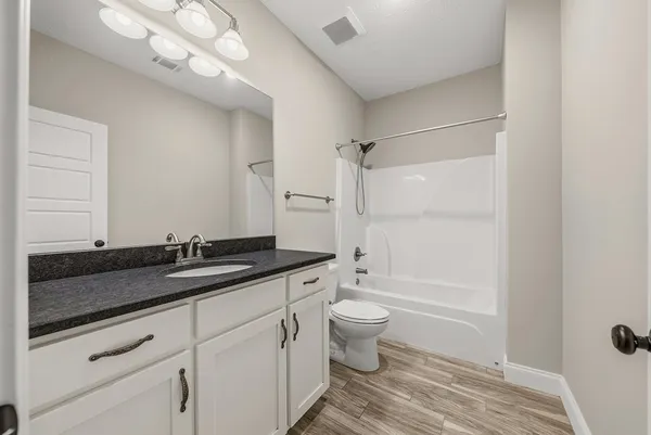 $799,968 | 900 Oakcrest Drive, Unit 16, Columbus, GA 31904