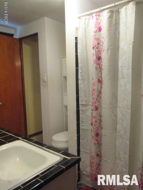720 East 4th Street Centralia, IL 62801 - Photo 15 of 27
