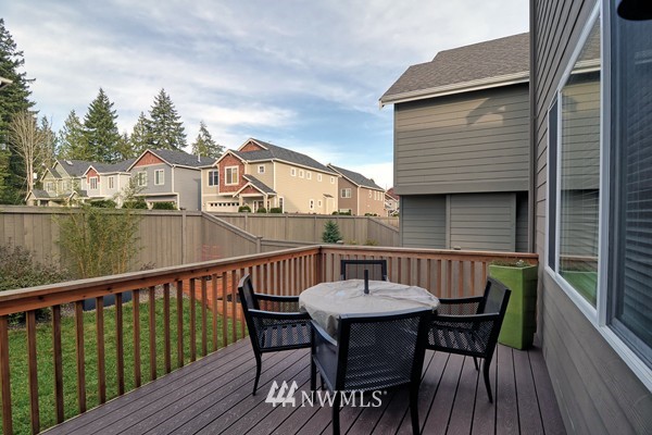 305 204th Street Southeast Bothell, WA 98012 - Photo 20 of 22