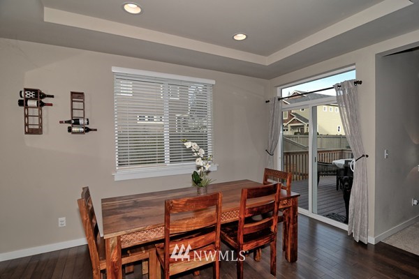 305 204th Street Southeast Bothell, WA 98012 - Photo 7 of 22