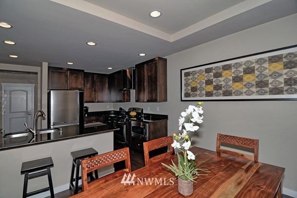 305 204th Street Southeast Bothell, WA 98012 - Photo 8 of 22