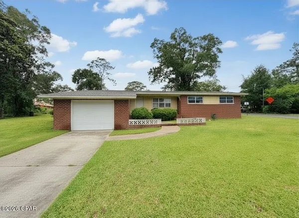 $174,000 | 711 North Oklahoma Street, Bonifay, FL 32425