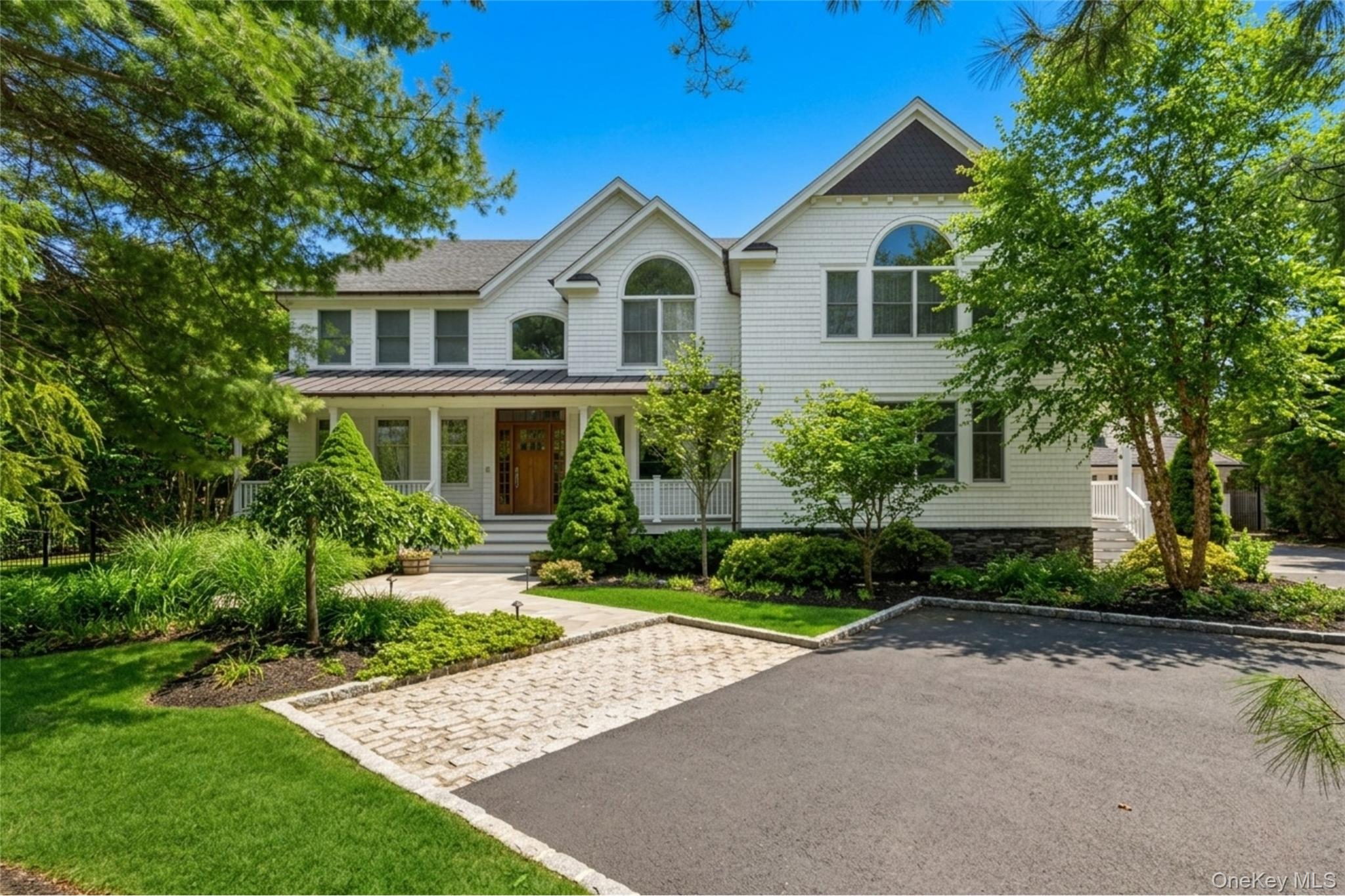 15 Carter Road Hampton Bays, NY 11946 - Photo 2 of 47