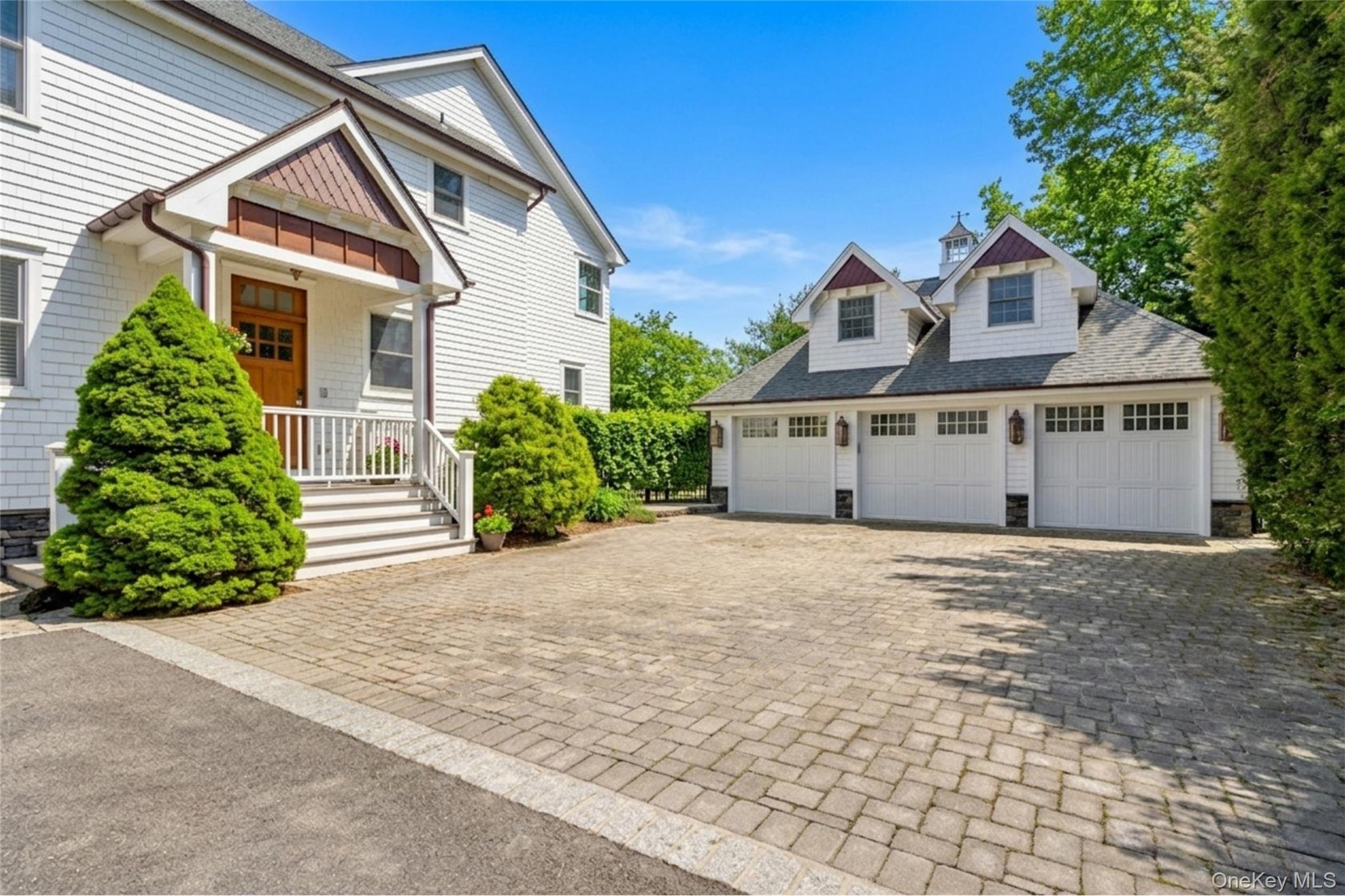 15 Carter Road Hampton Bays, NY 11946 - Photo 4 of 47