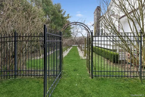 $50,000 | 15 Carter Road, Hampton Bays, NY 11946