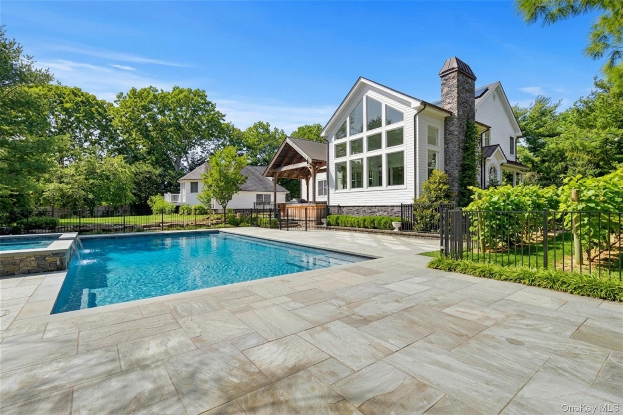 15 Carter Road Hampton Bays, NY 11946 - Photo 43 of 47