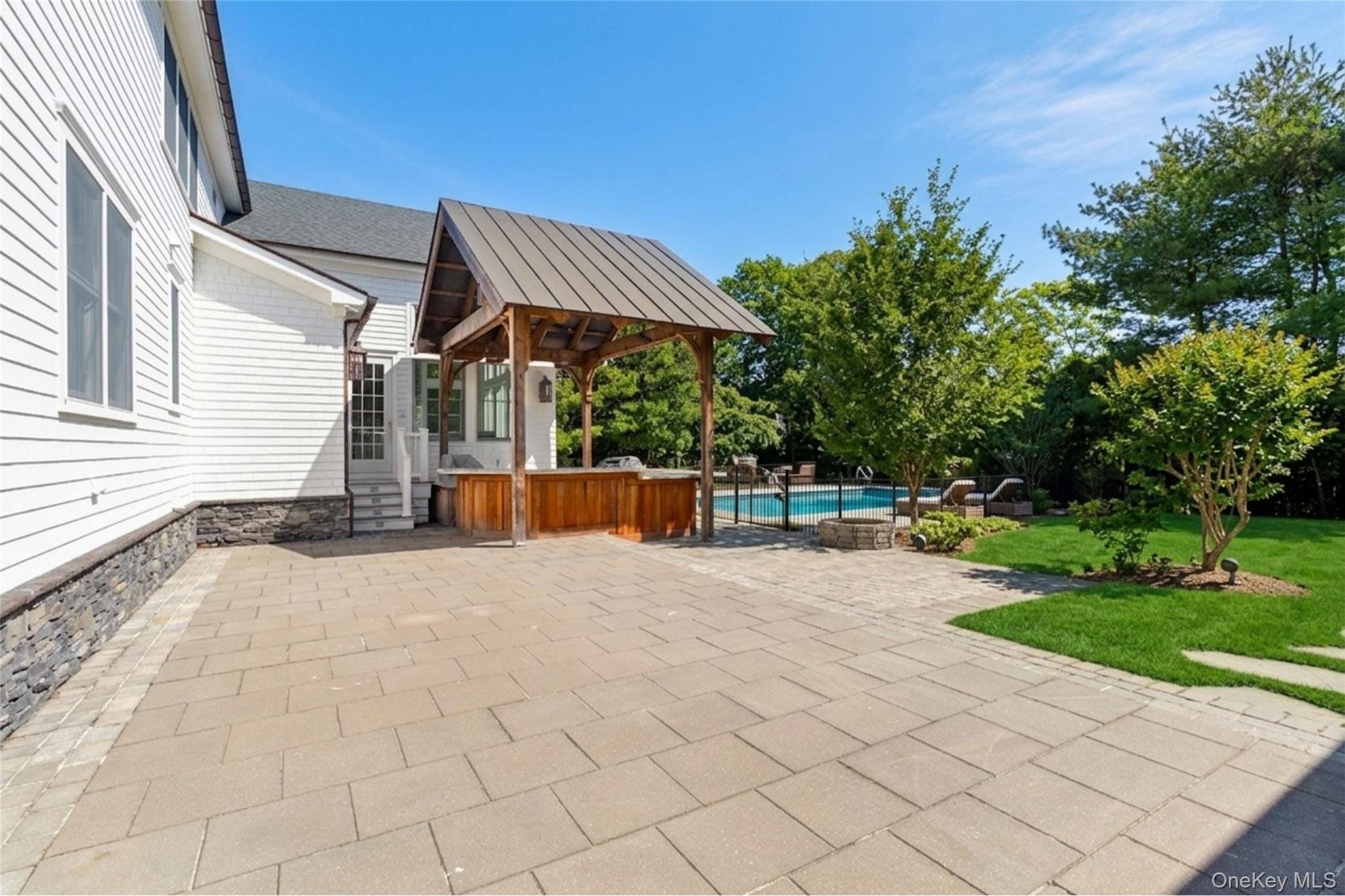 15 Carter Road Hampton Bays, NY 11946 - Photo 5 of 47