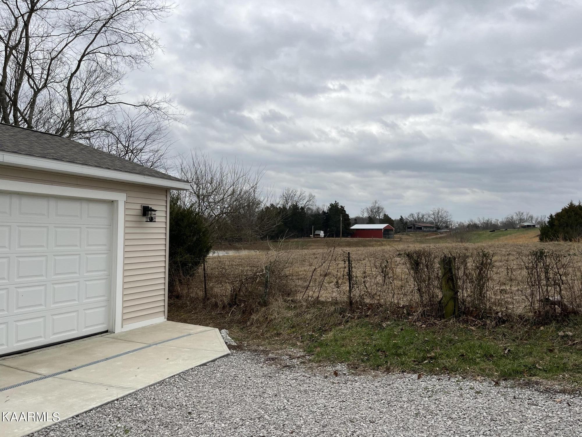 1646 Coles Chapel Road Sparta, TN 38583 - Photo 31 of 39 Gallery Image 31