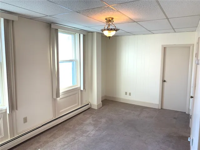 $2,600 | 113 Prospect Hill Street, Unit 2, Newport, RI 02840