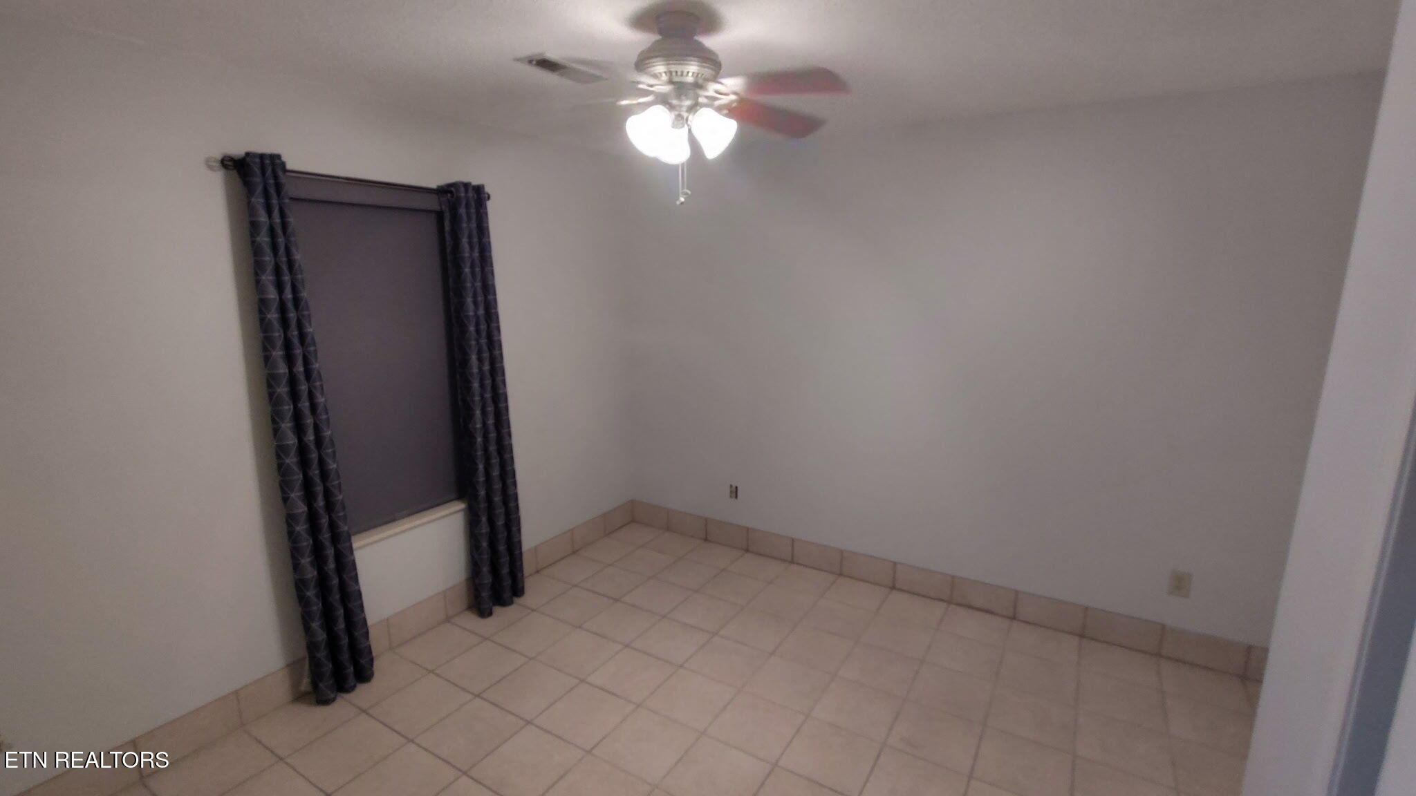 7900 Montbridge Way Powell, TN 37849 - Photo 5 of 12 Bedroom